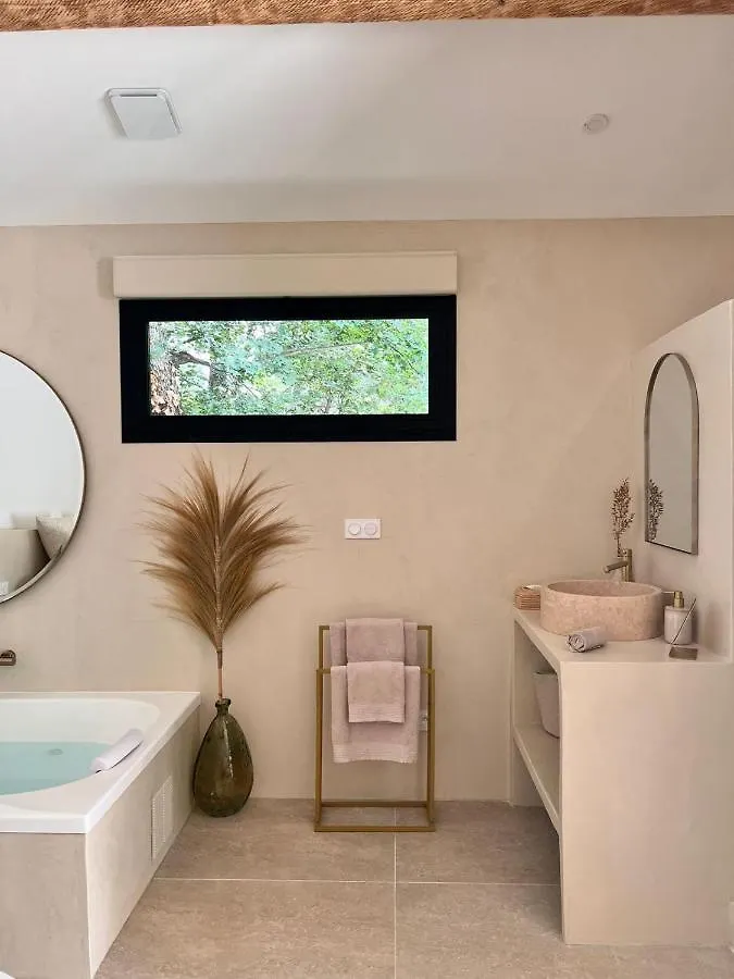 Le Clos Des Delices - Love Room - Chambre Avec Spa, Terrasse Et Parking Privatif Aubagne
