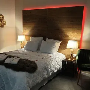 Love-room Paradise ! Couette-café